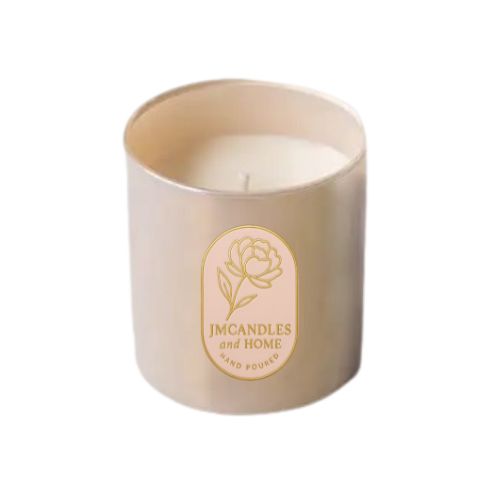 Embrace the perfect summer candle